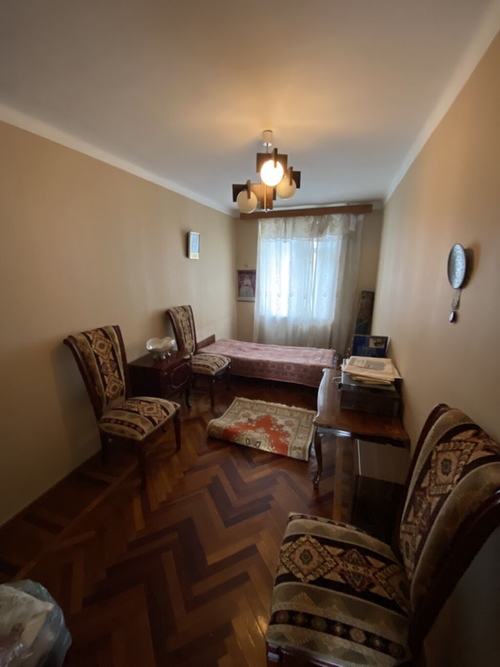Bakı, Yasamal, 3 otaqlı, Köhnə tikili, m. İnşaatçılar, 70 kv. m