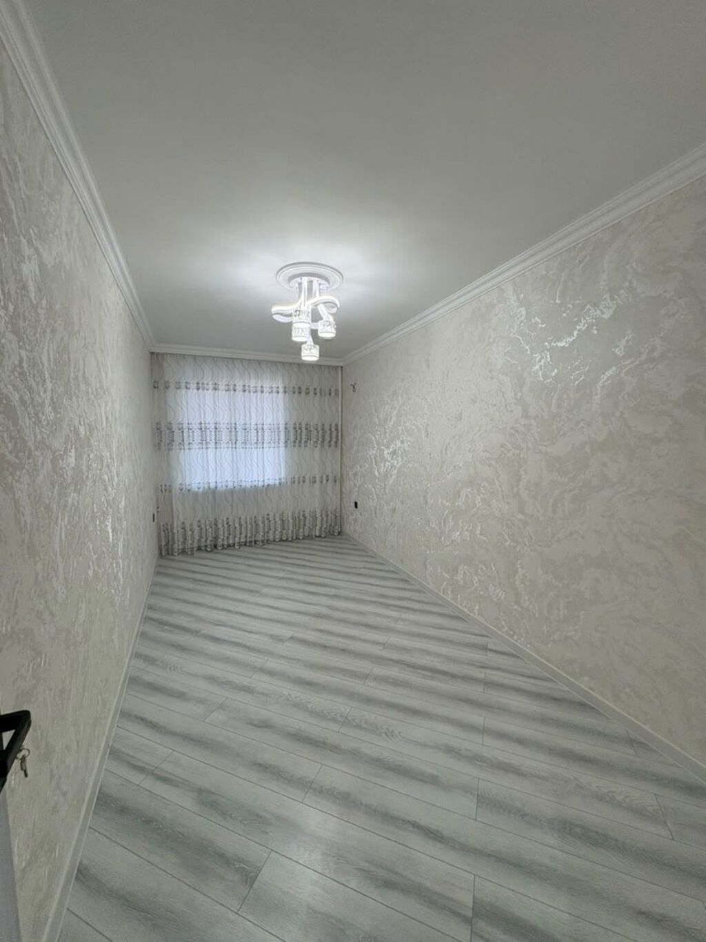 Neftçilərdə 2 otaqlı köhnə tikili mənzil satılır, 60 m², 144 000 AZN, şəkil 3 / 12