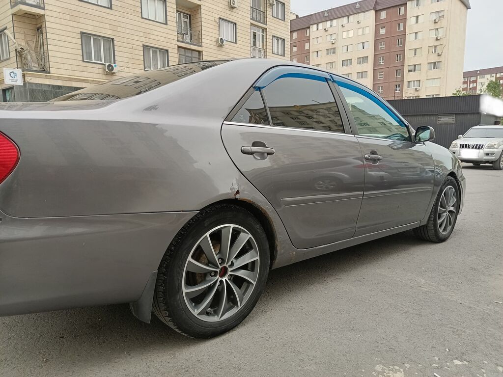 Toyota Camry: 2002 г., 2.4 л, Автомат, Бензин, Седан — фото 5