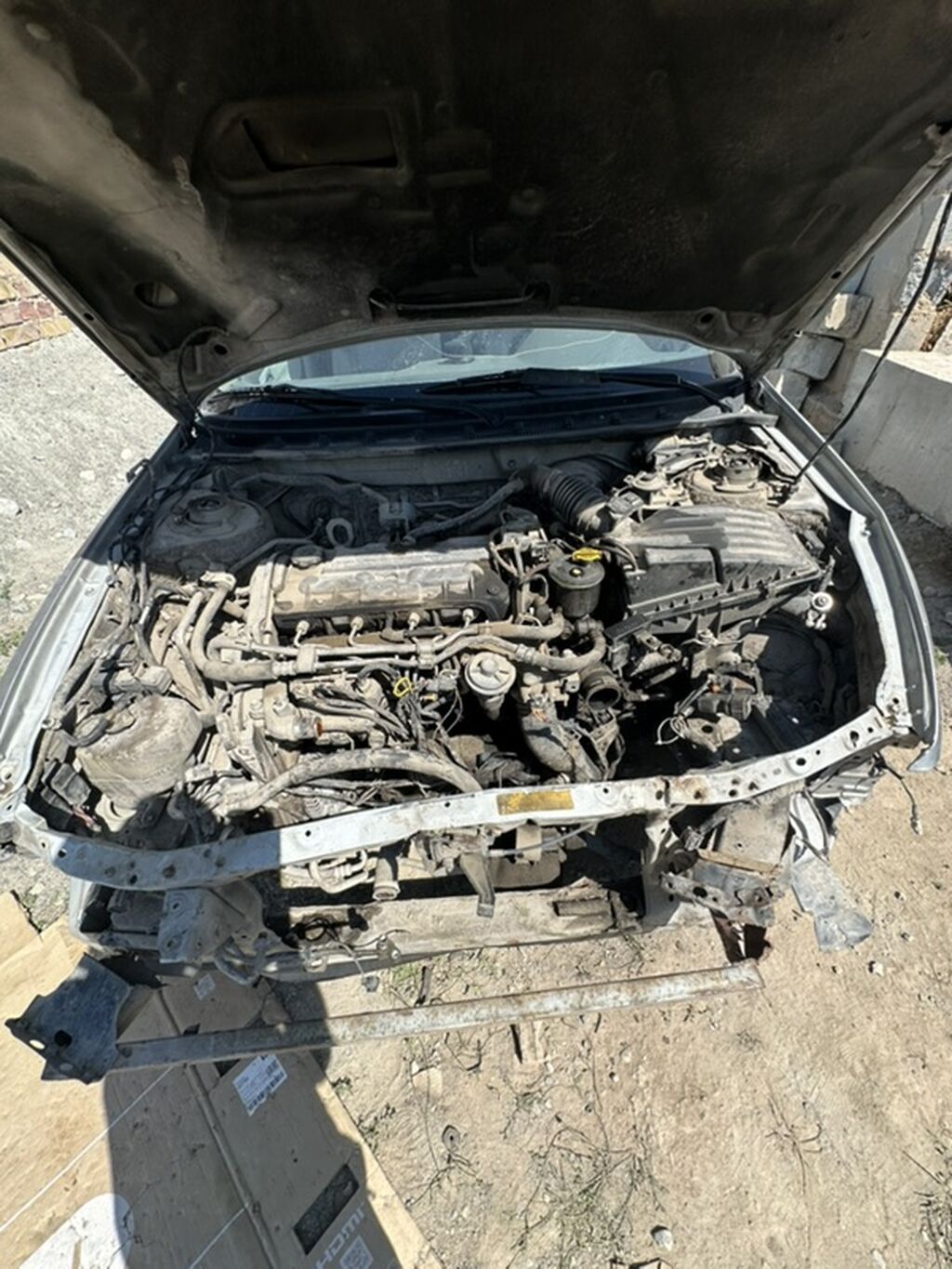 Mazda 626: 2001 г., 2 л, Механика, Бензин, Седан: фото 8
