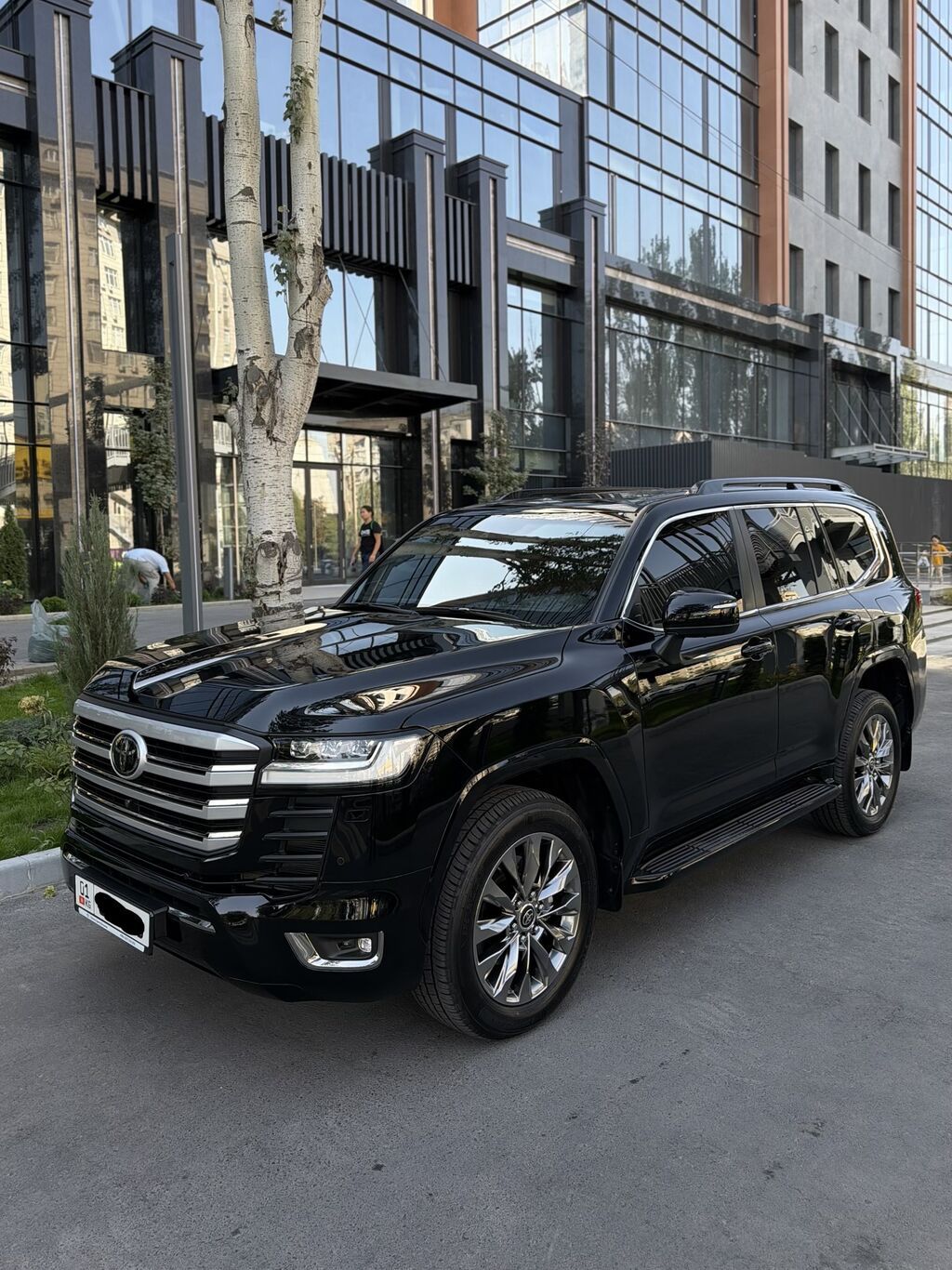 Toyota Land Cruiser: 2023 г., 3.5 л, Бензин: фото 4