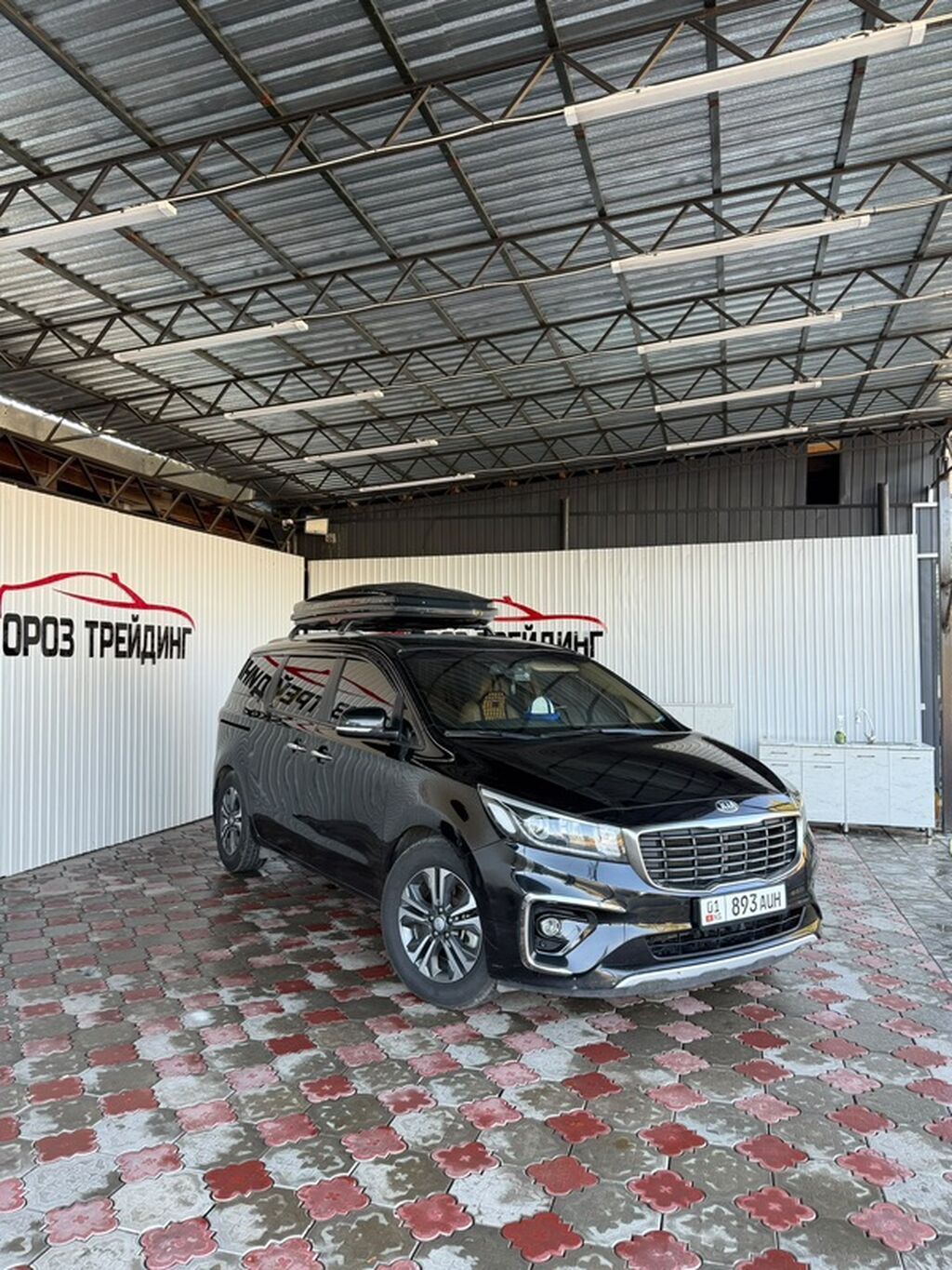 Kia Carnival: 2019 г., 2.2 л, Автомат, Дизель, Минивэн: фото 2