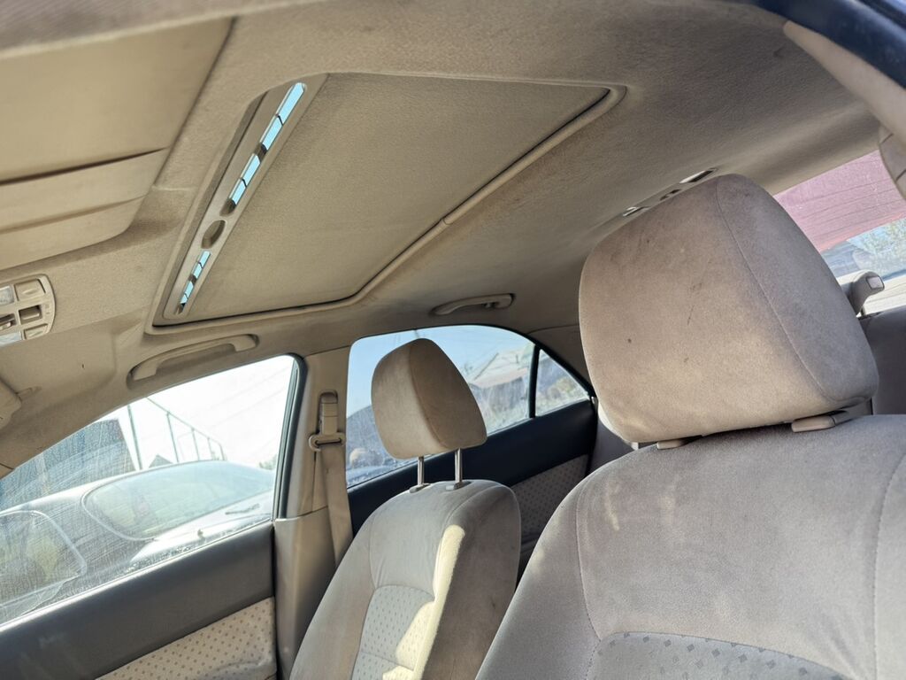 Mazda 6: 2005 г., 2 л, Автомат, Бензин, Седан: фото 3