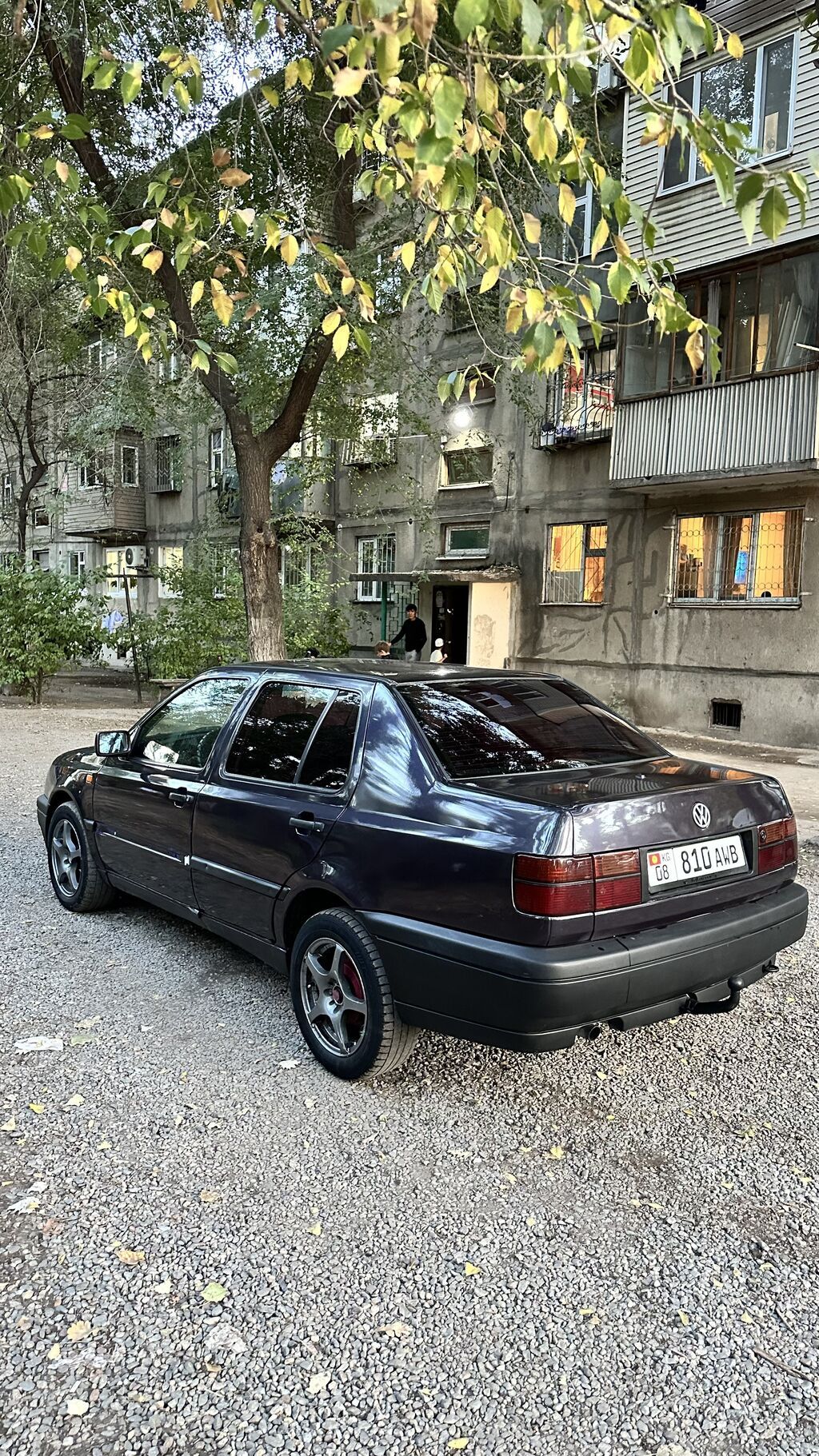 Volkswagen Passat: 1993 г., 1.8 л, Механика, Газ, Седан: фото 4
