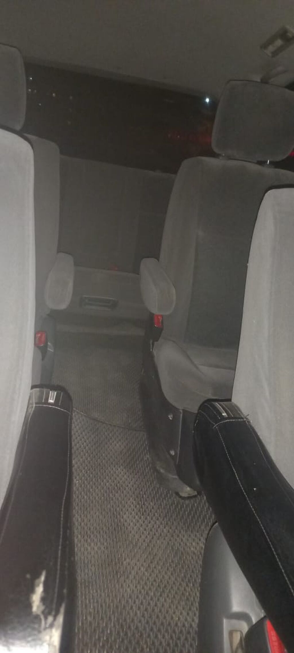 Toyota Estima: 2004 г., 2.4 л, Автомат, Бензин, Минивэн: фото 7