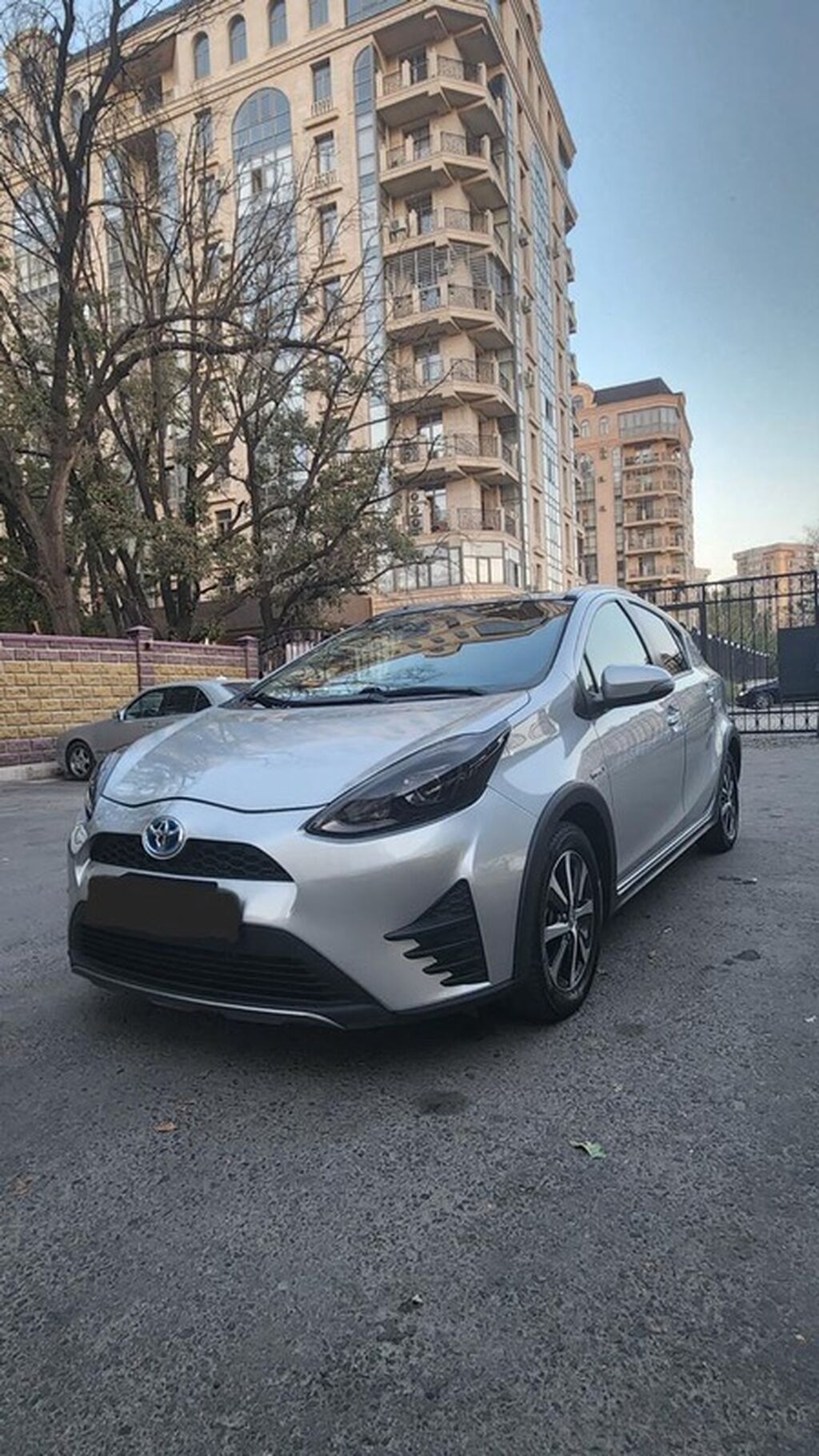Toyota Prius C: 2019 г., 1.6 л, Вариатор, Гибрид, Хэтчбэк: фото 4