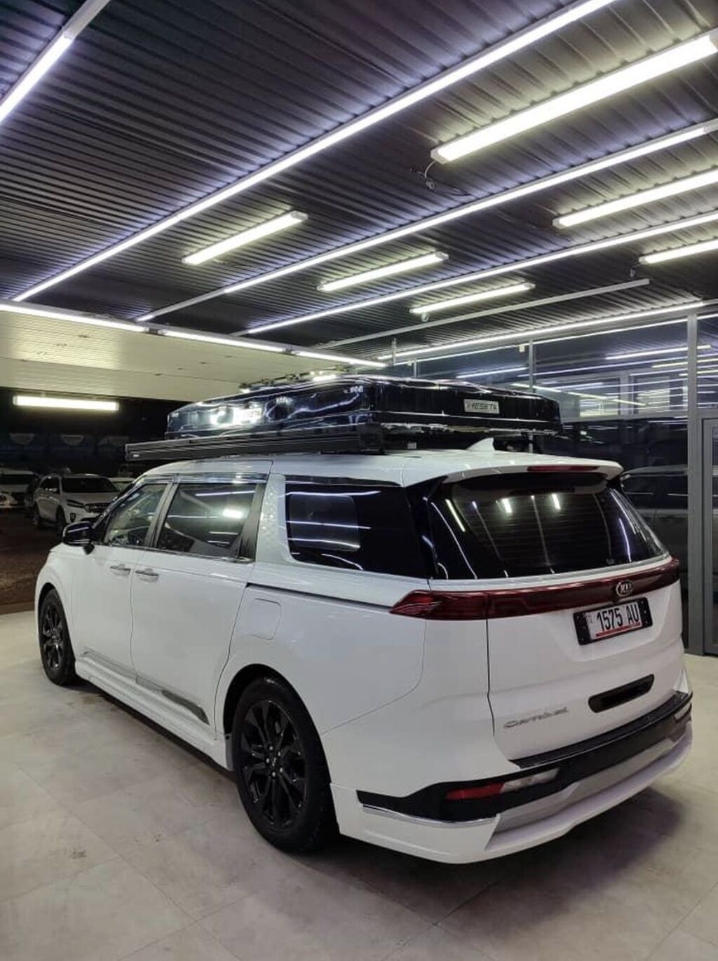 Kia Carnival: 2021 г., 3.5 л, Автомат, Бензин: фото 4