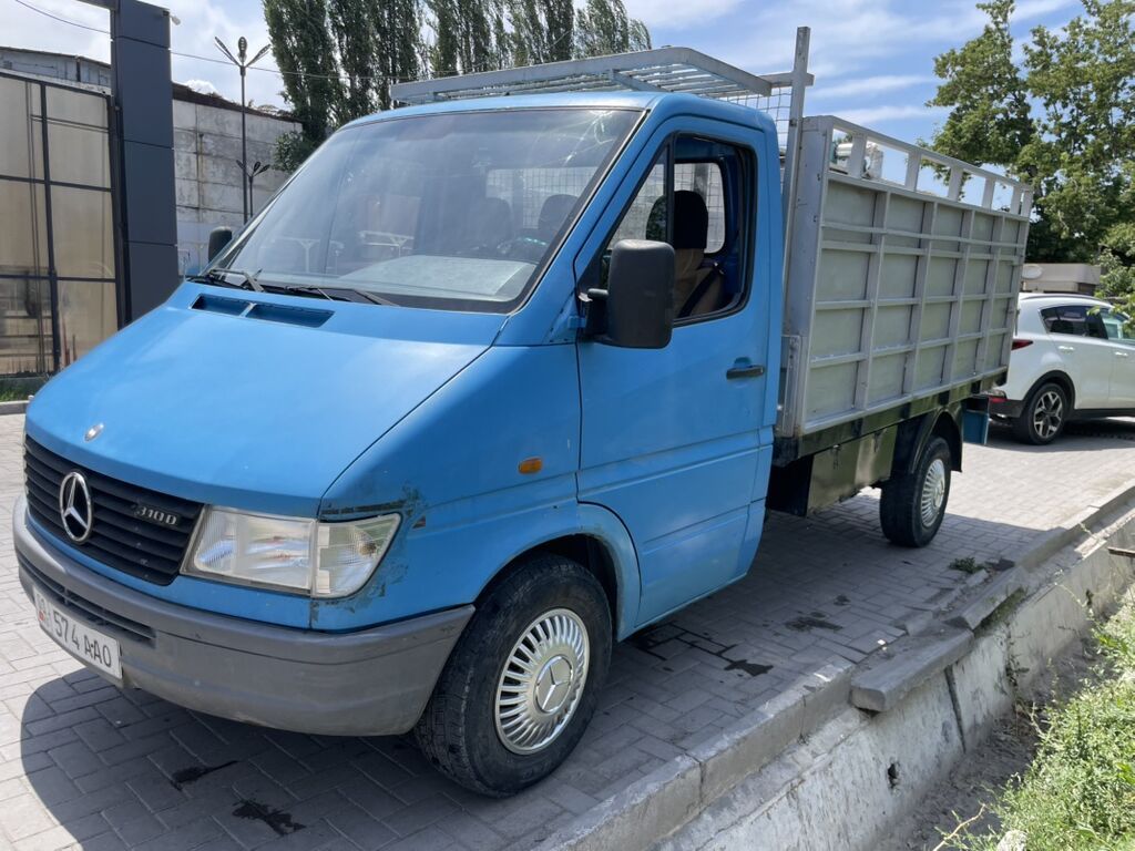 Mercedes-Benz 310D (Sprinter) — бортовой/фермерский грузовик. -: фото 2