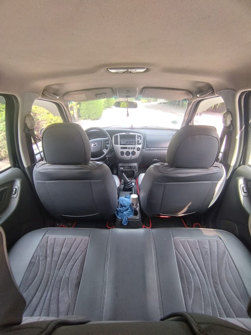 Mazda Tribute: 2003 г., Кроссовер: фото 6