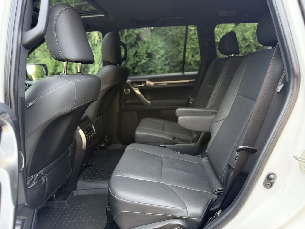 Lexus GX: 2021 г., 4.6 л, Автомат, Бензин, Внедорожник: фото 7