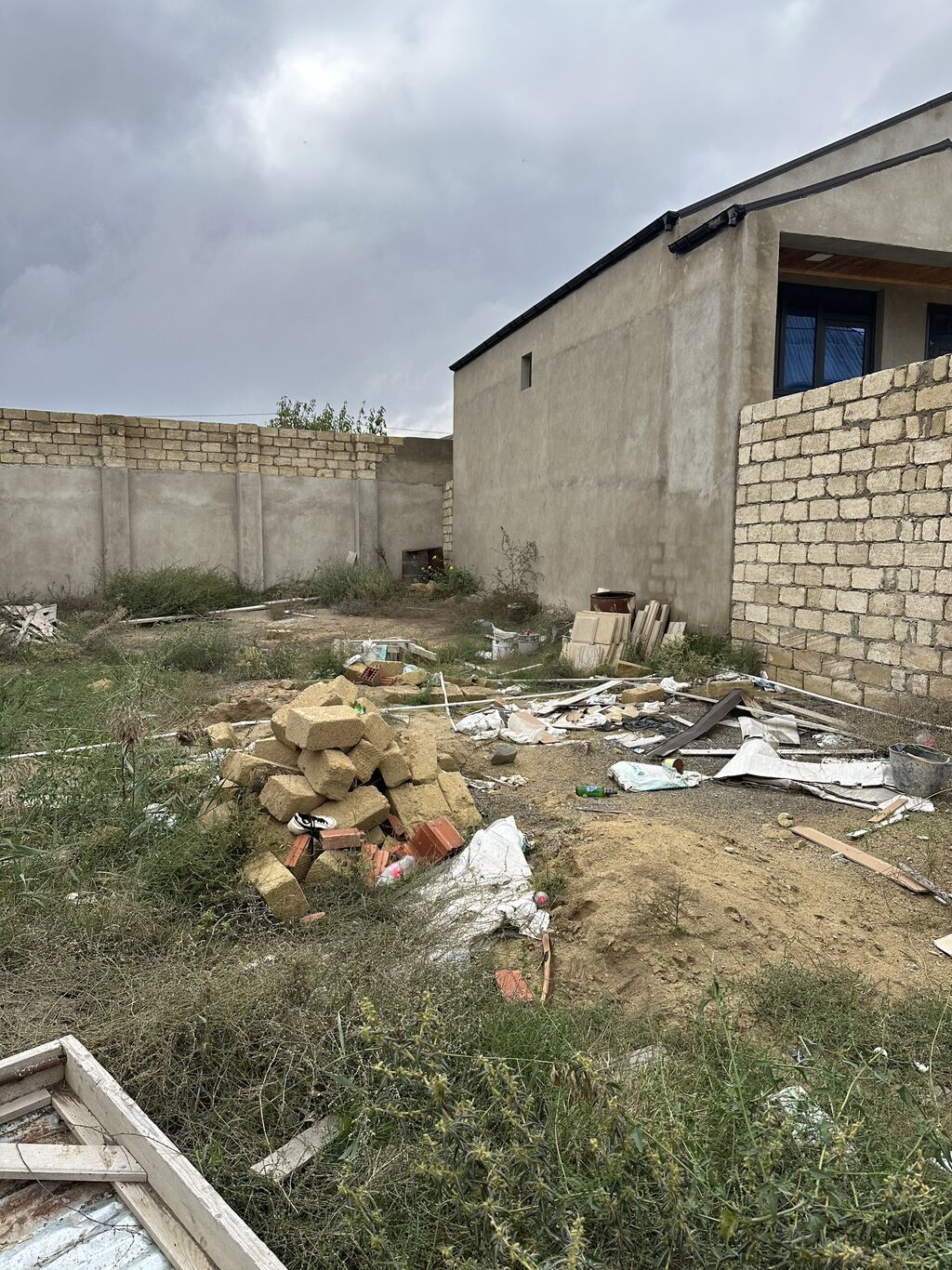 2 sot, Tikinti, Maklerlər narahat etməsin, Kupça (Çıxarış)
