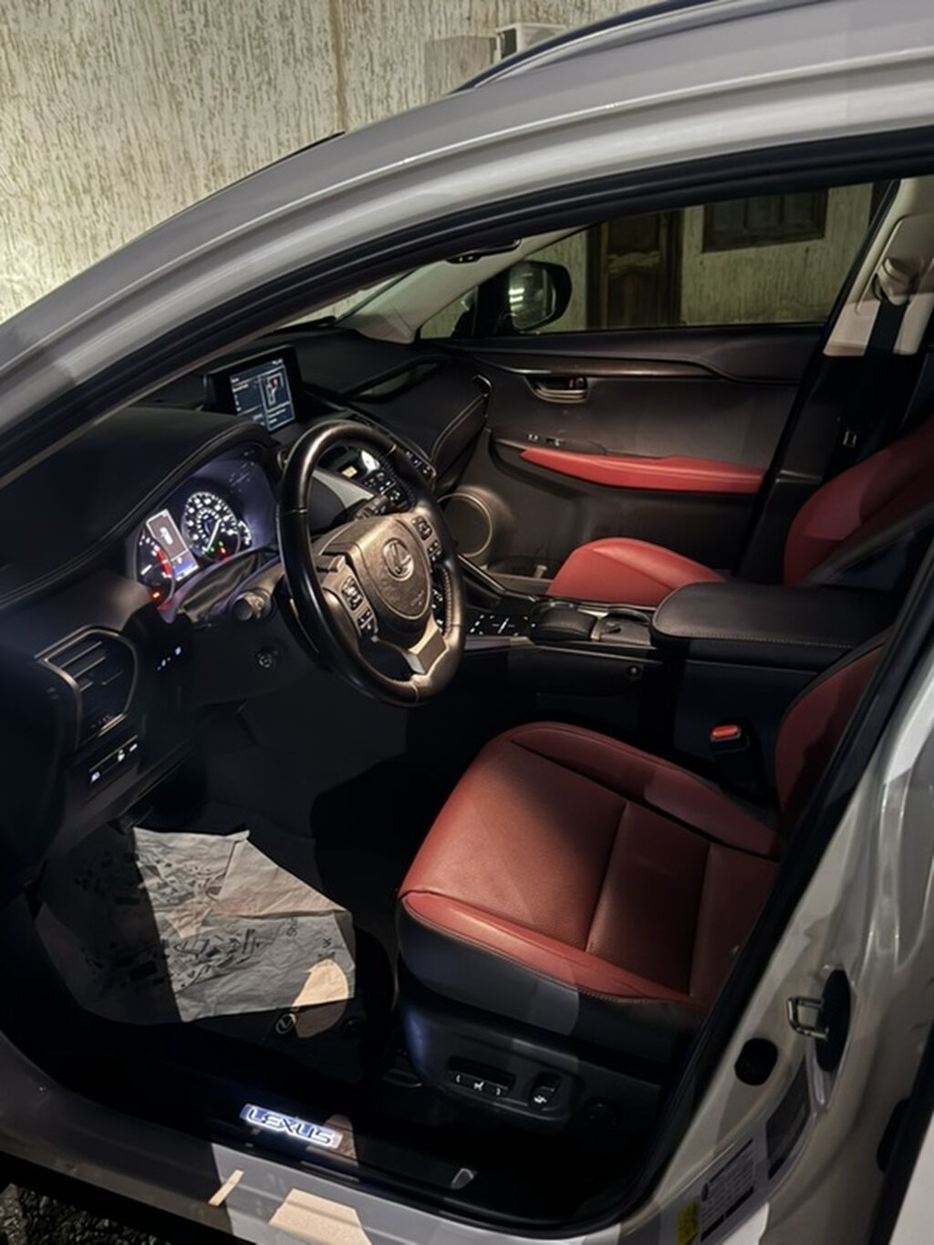 Lexus NX: 2020 г., 2 л, Автомат, Бензин, Кроссовер: фото 5