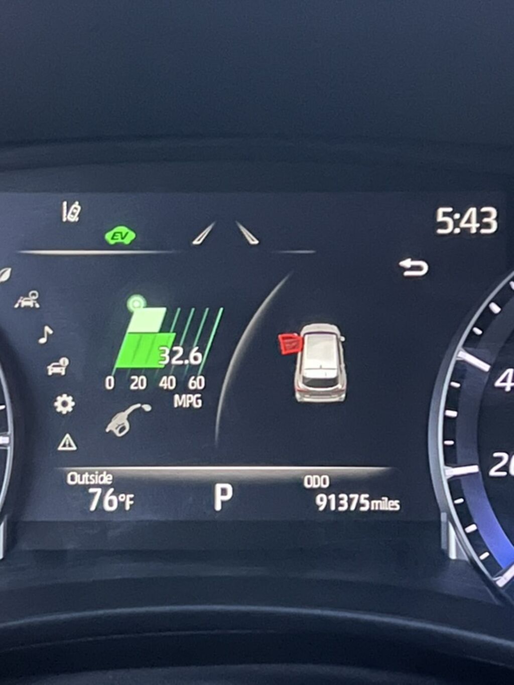 Toyota Highlander: 2022 г., 2.5 л, Автомат, Гибрид, Кроссовер: фото 6