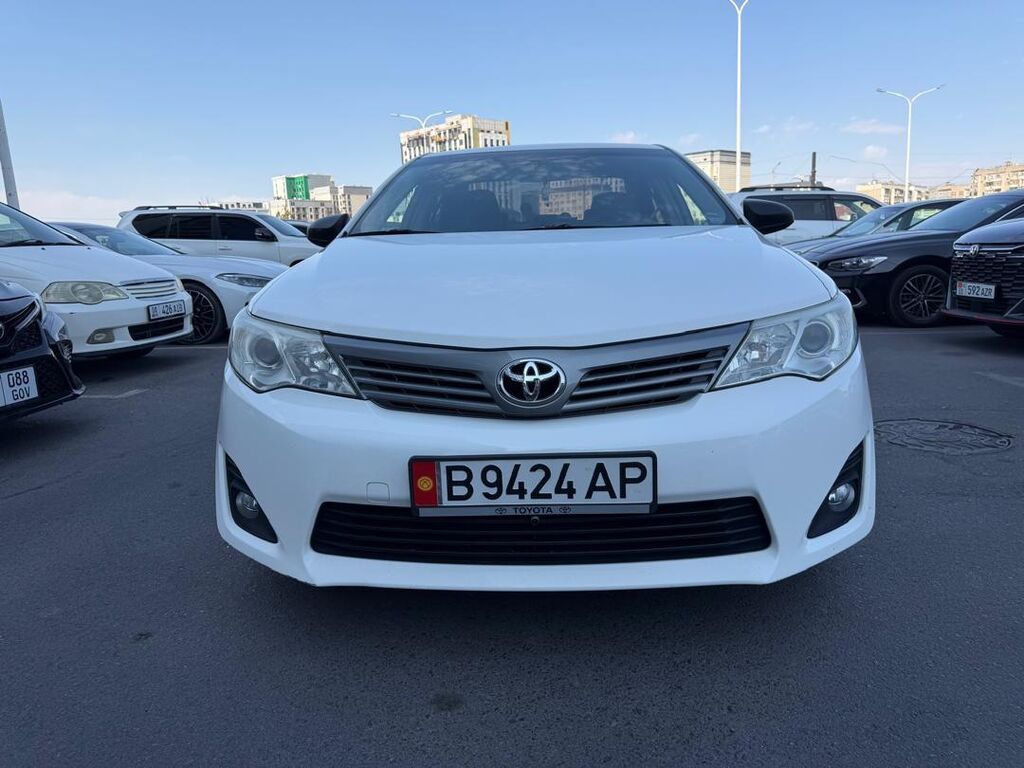 Toyota Camry: 2013 г., 2.5 л, Автомат, Бензин, Седан: фото 6