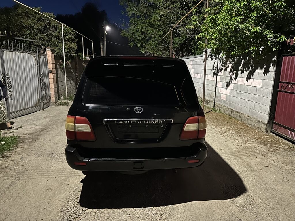 Toyota Land Cruiser: 2003 г., 4.5 л, Автомат, Газ, Внедорожник: фото 3