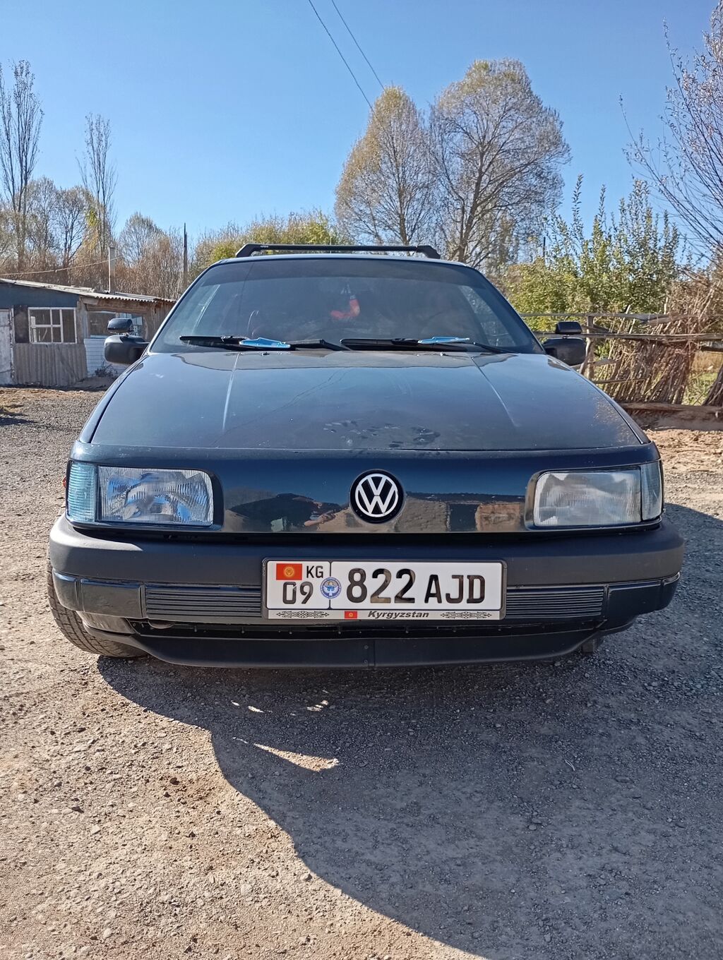 Volkswagen Passat: 1990 г., 1.8 л, Механика, Бензин, Седан: фото 1