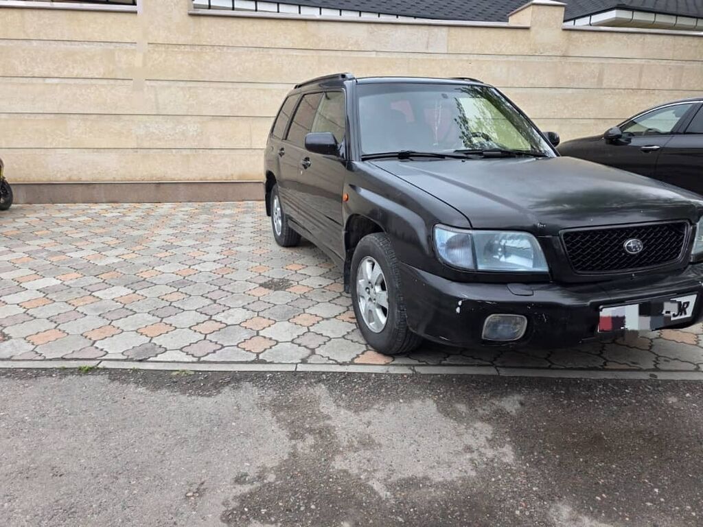 Subaru Forester: 2003 г., 2 л, Автомат, Бензин, Кроссовер: фото 2