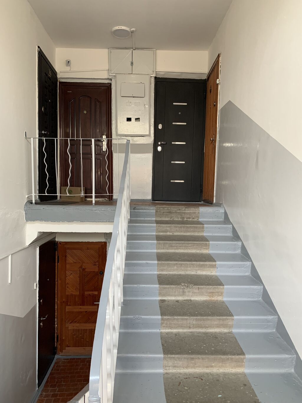 1 комната, 32 м², 10 мкр 104 серия, 4 этаж, Свежий ремонт: фото 8