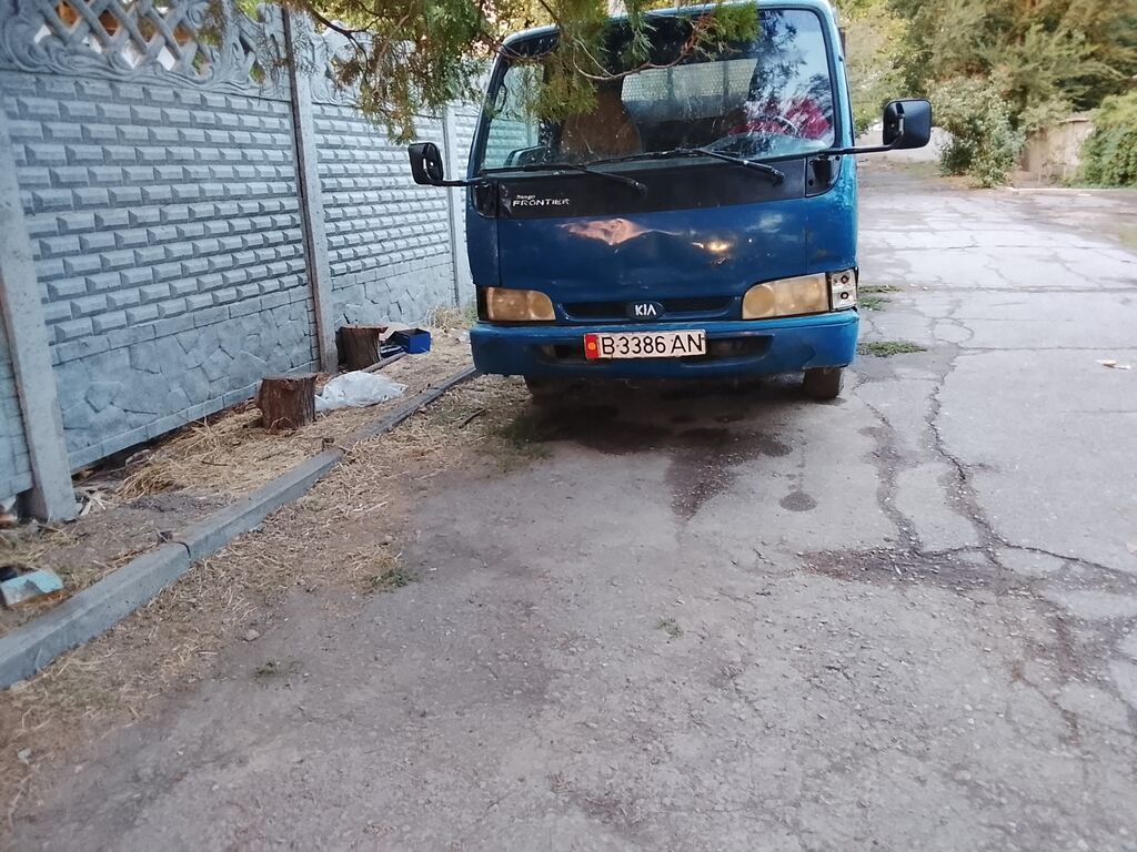 Kia BONGO: 1997 г., 2.5 л, Механика, Дизель: фото 5