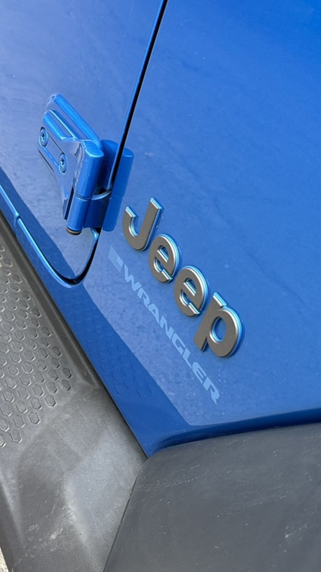 Jeep Wrangler: 2023 г., 2 л, Автомат, Гибрид, Внедорожник: фото 3