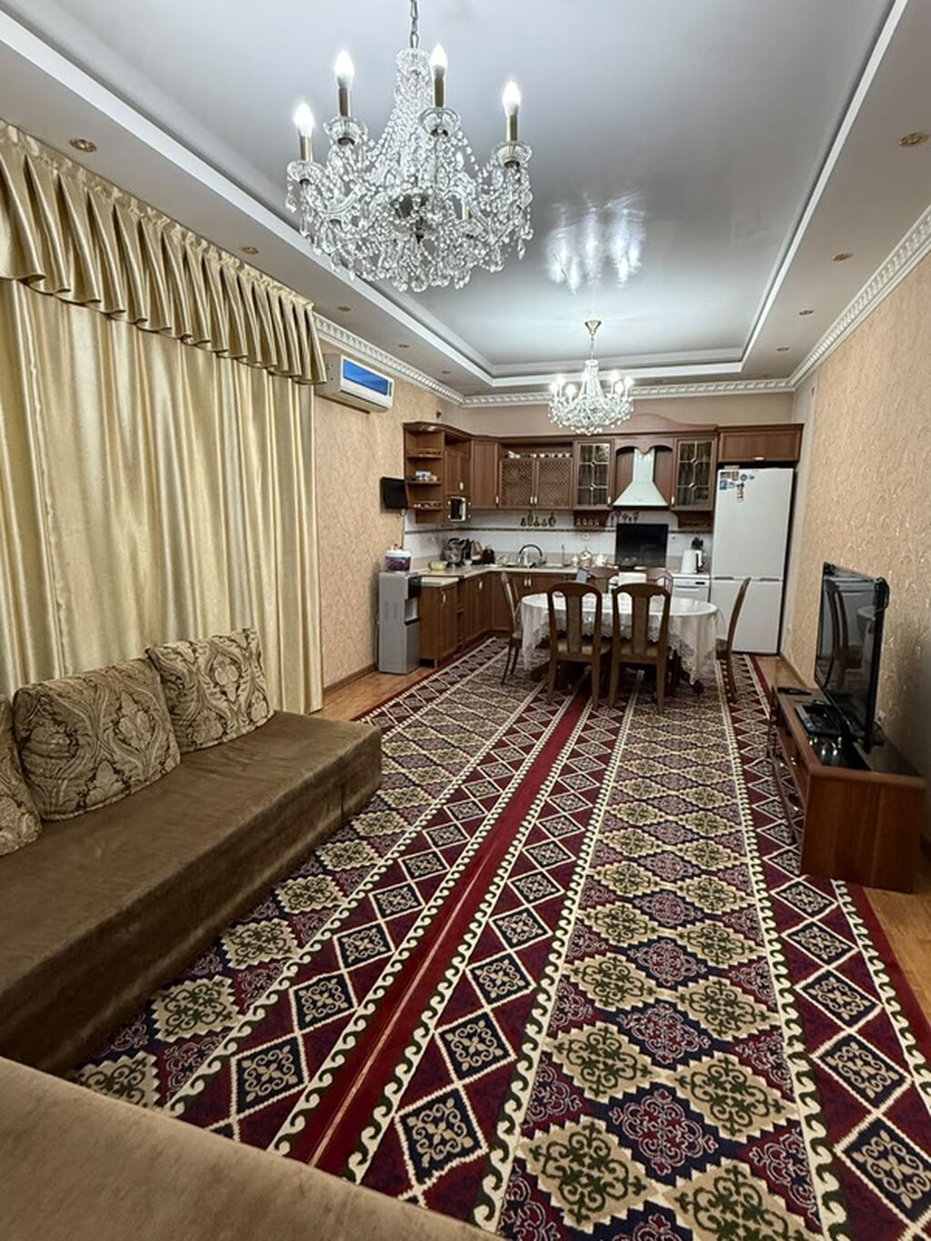6 комнат и более, 180 м², 4 соток, Бишкек, Азия Молл Агентство недвижимости: фото 3