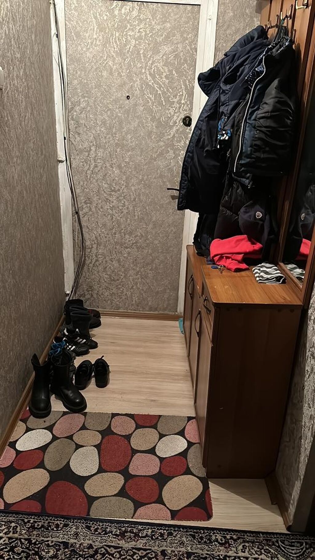 г. Бишкек, 8 мкр-н Нужна девушка для совместного проживания от 22-27: фото 3