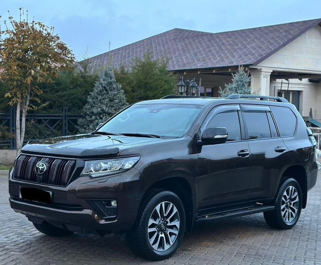 Toyota Land Cruiser Prado: 2022 г., 2.8 л, Автомат, Дизель, Внедорожник: фото 7