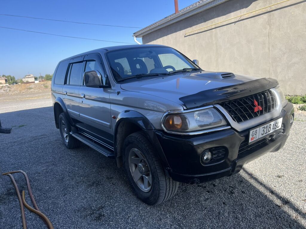 Mitsubishi Pajero Sport