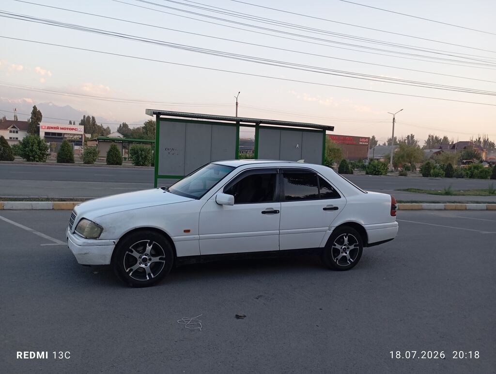 Mercedes-Benz C-Class: 1995 г., 2.2 л, Автомат: фото 1