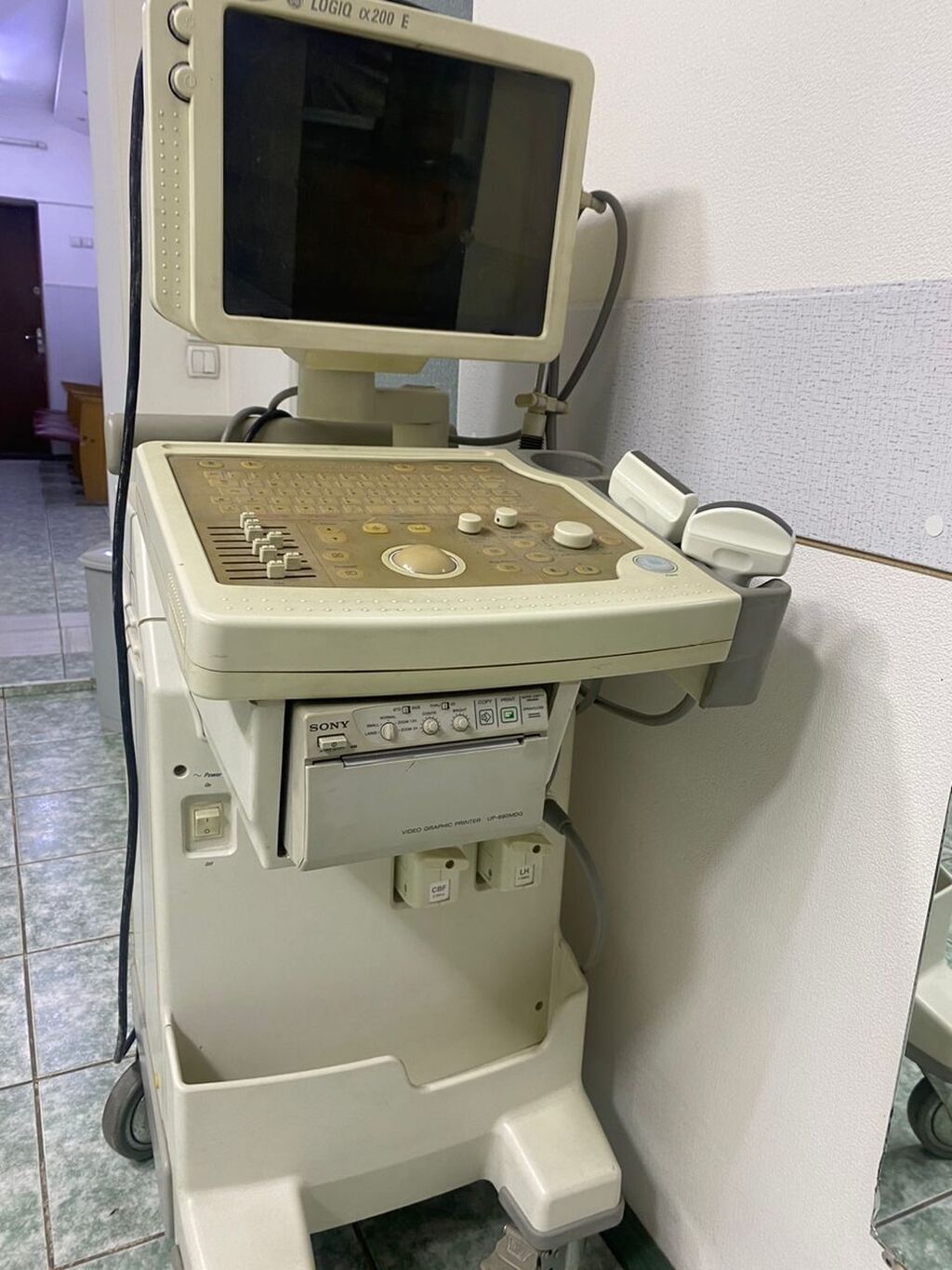 Распродажа: Корейский УЗИ аппарат экспертного класса, Лоджик 200. Два: фото 4