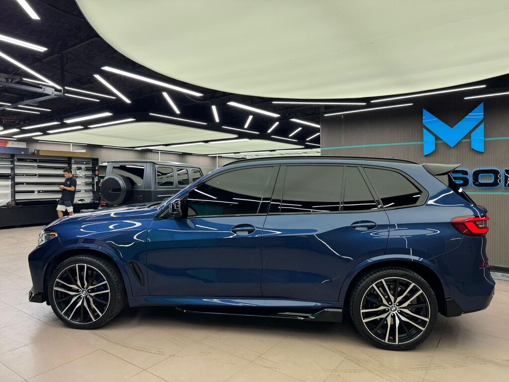 BMW X5: 2020 г., 3 л, Автомат, Бензин, Кроссовер: фото 3