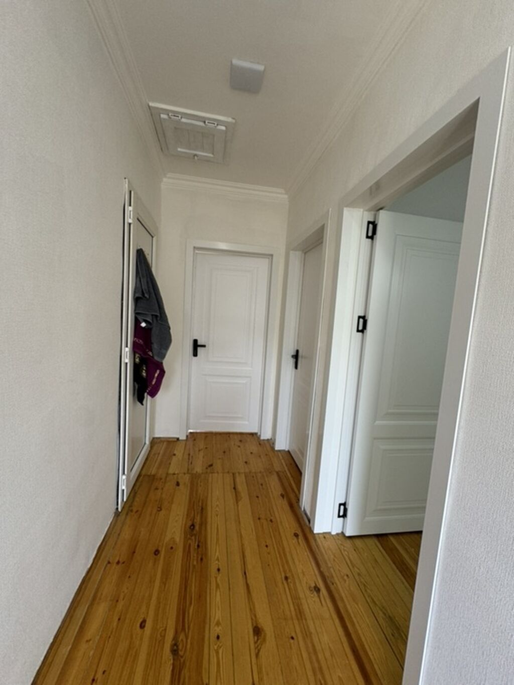 81 kv. m, 3 otaqlı, Kombi, Qaz, İşıq