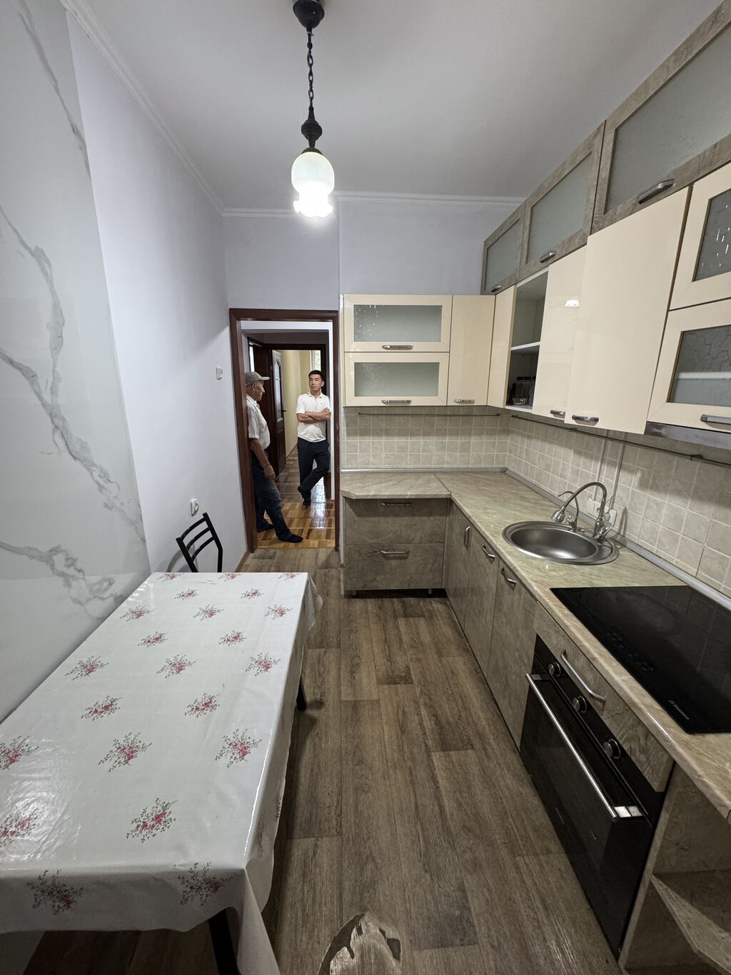 Срочно сдается 3-комнатная квартира! Район: Старый аэропорт, рядом: фото 3