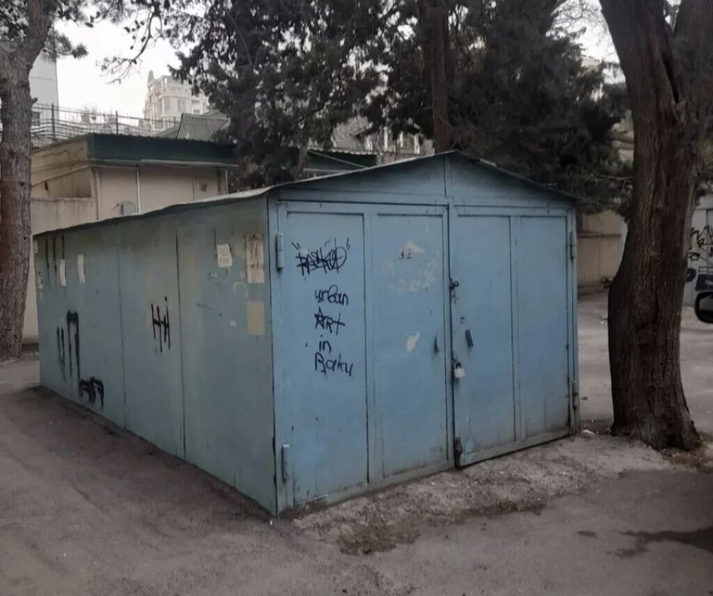 Metalkonstruksiya qaraj/boks - Material: qalın metaldan yığma