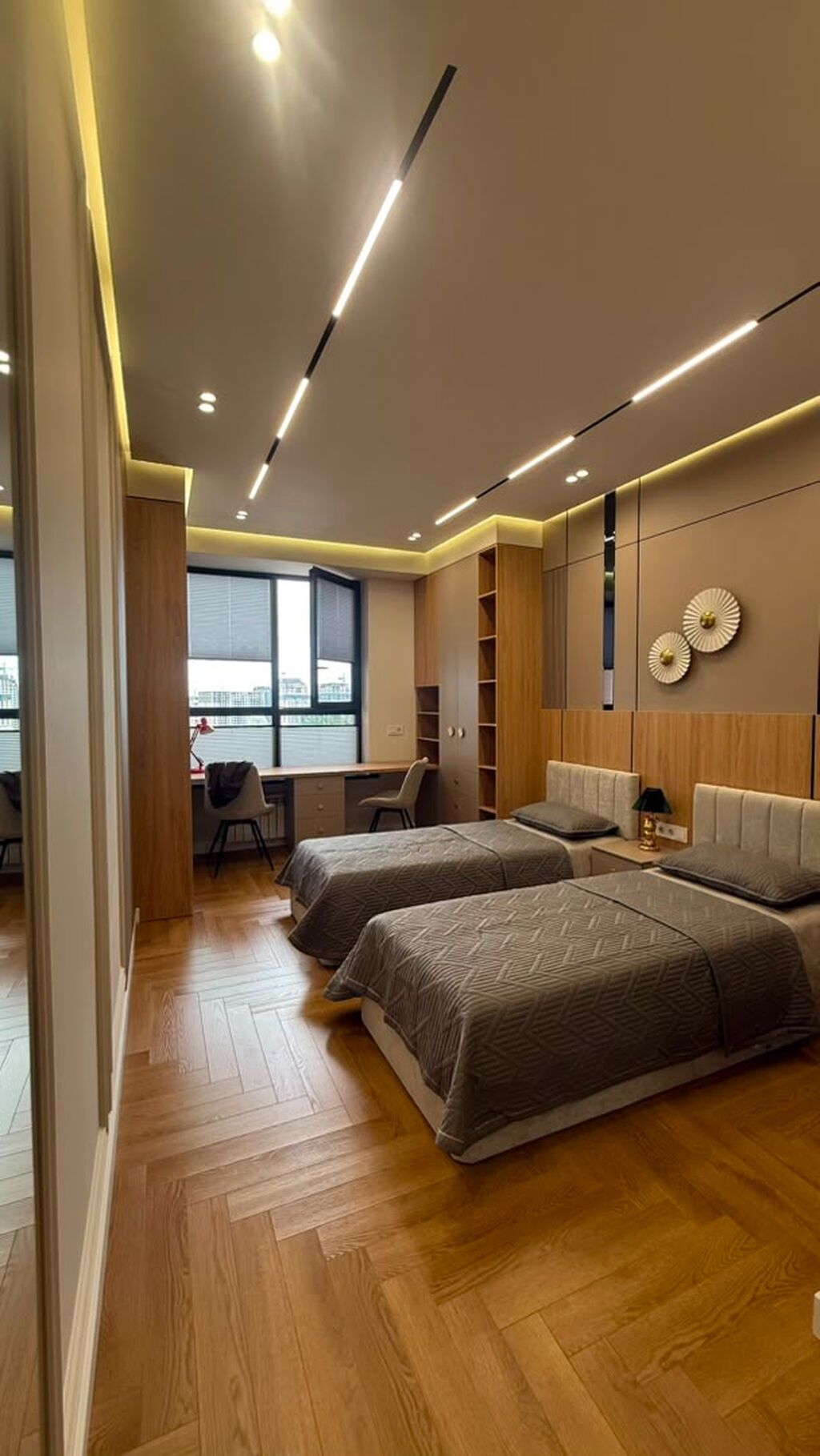 3 комнаты, 105 м², Асанбай мкр Элитка, 10 этаж, Дизайнерский ремонт: фото 2