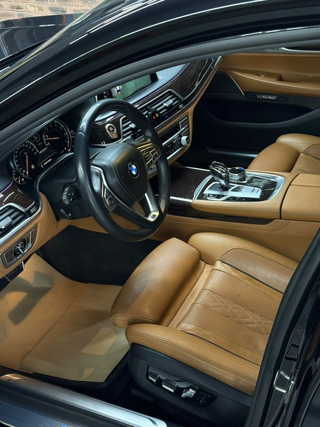 BMW 7 series: 2017 г., 3 л, Бензин, Седан: фото 7