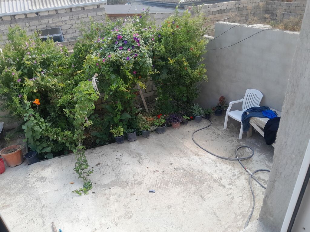 3 otaqlı, 100 kv. m, Orta təmir