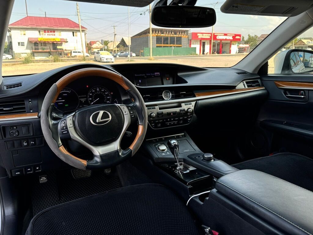 Lexus ES: 2014 г., Гибрид, Седан: фото 6