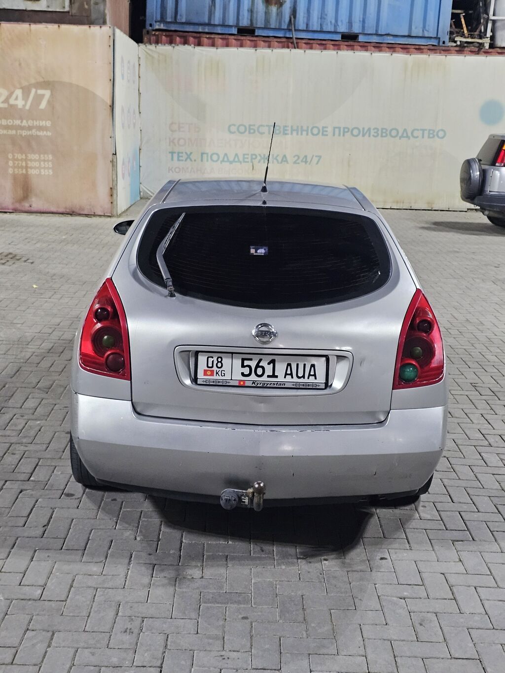 Nissan Primera: 2004 г., 2 л, Механика, Газ, Хэтчбэк: фото 4