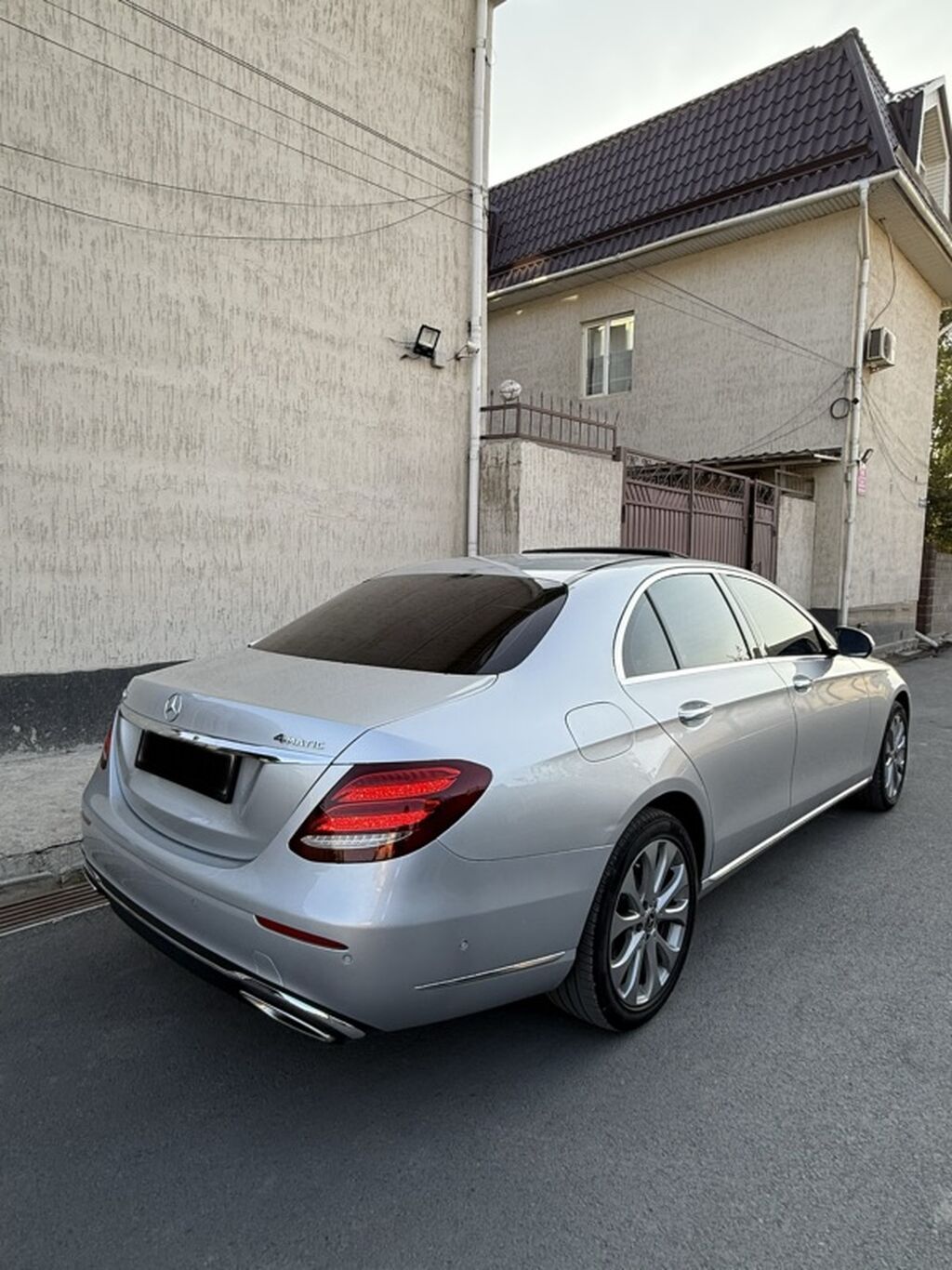 Mercedes-Benz E-Class: 2019 г., 2 л, Автомат, Бензин, Седан: фото 5