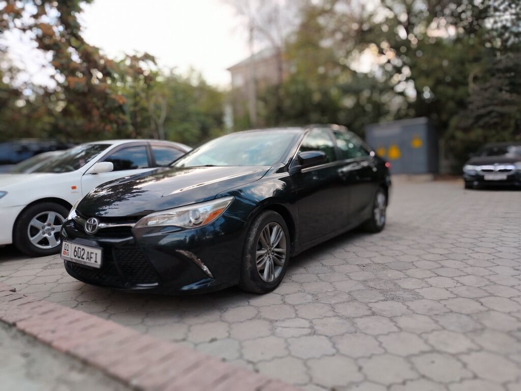 Toyota Camry: 2015 г., 2.5 л, Механика, Бензин, Седан: фото 2
