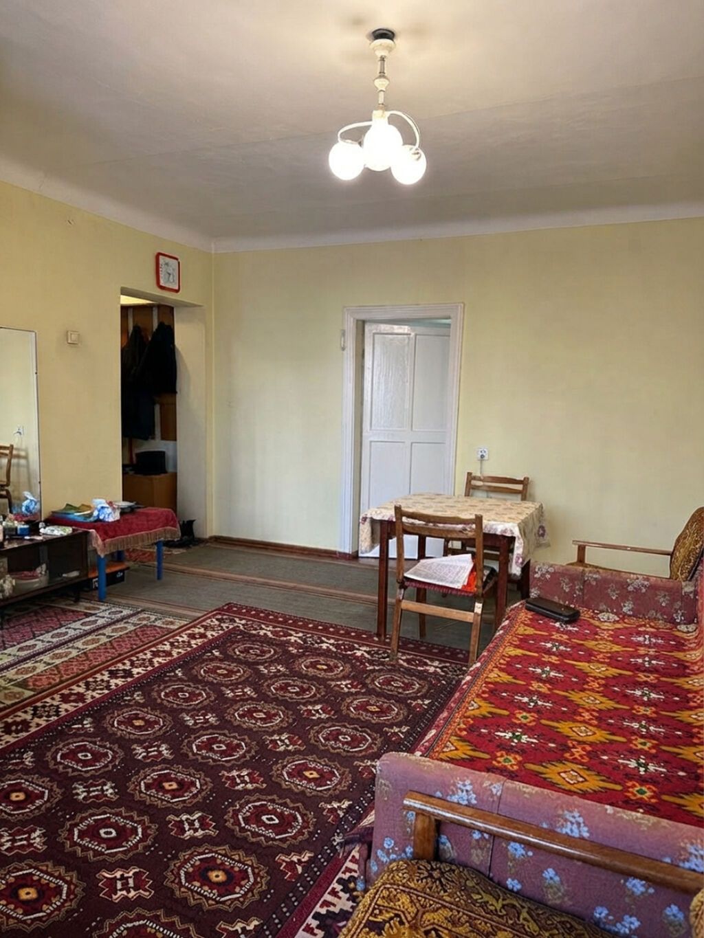 2 комнаты, 40 м², Политех Хрущевка, 2 этаж, Косметический ремонт: фото 1
