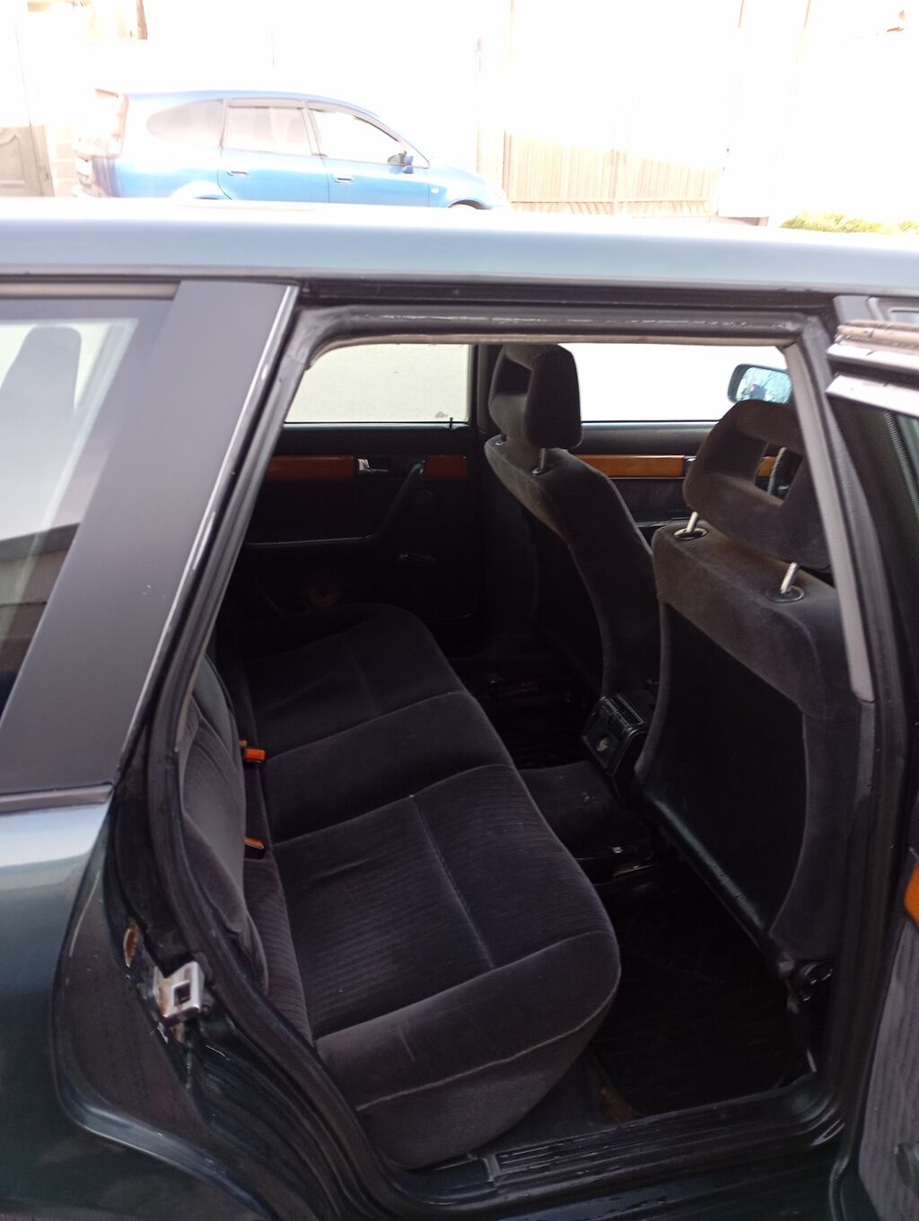 Audi 100: 1992 г., 2.8 л, Механика, Бензин, Универсал: фото 6