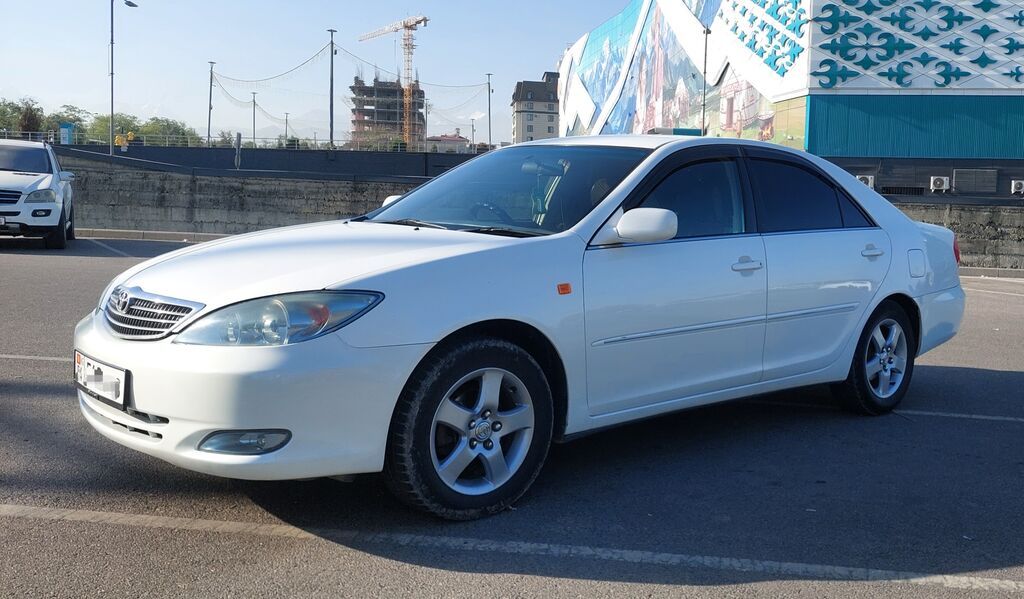 Toyota Camry: 2002 г., 2.4 л, Автомат, Бензин, Седан: фото 3