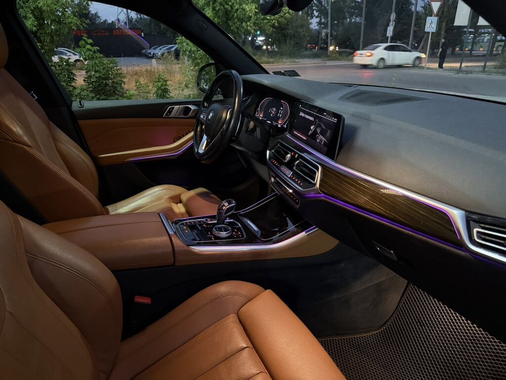 BMW X5: 2018 г., 3 л, Автомат, Бензин, Кроссовер: фото 8