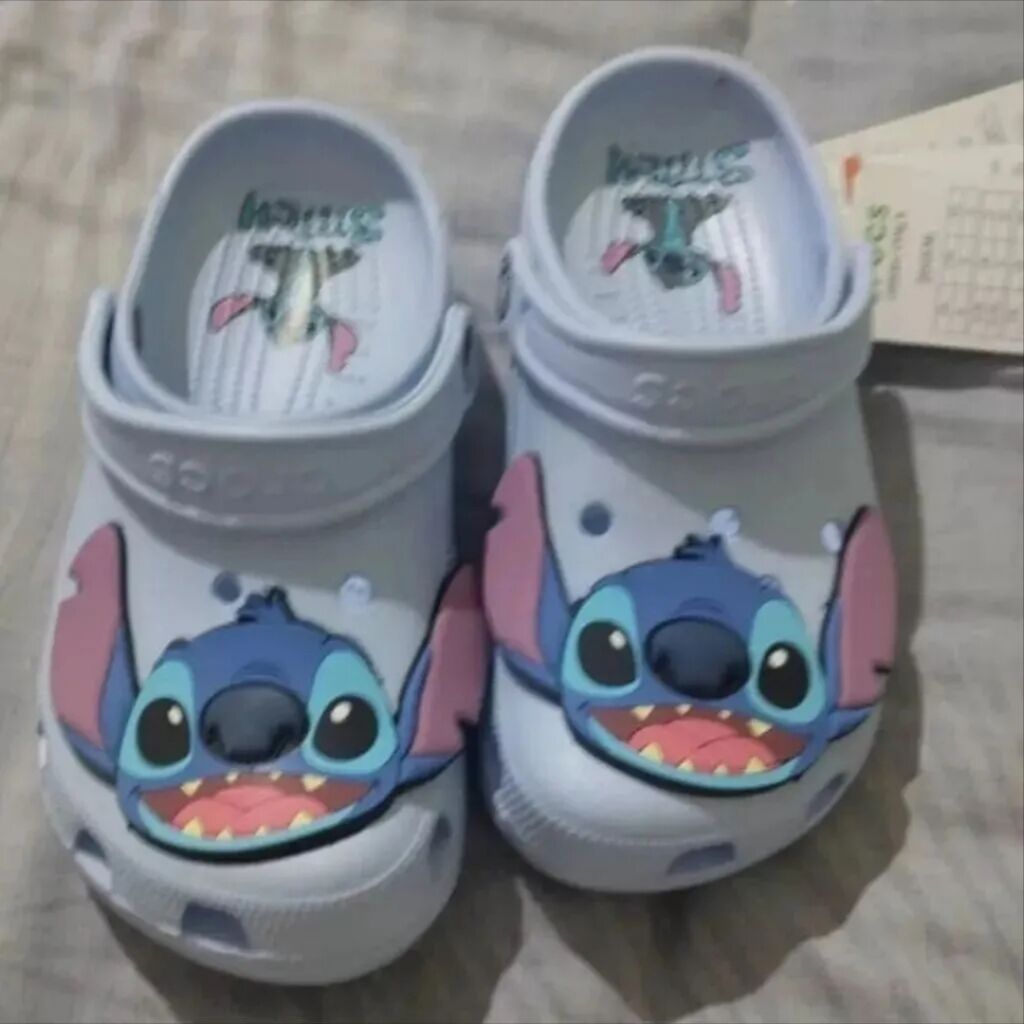 Детские кроксы. Crocs. Вьетнам. 1000 сом. Шлепки"машинки". 500сом: фото 2