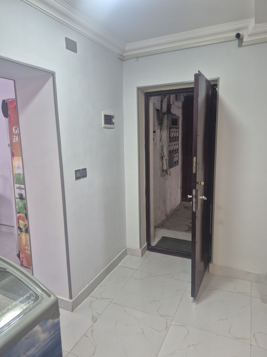 Orxan Doner – rahat və işıqlı zalda doyumlu dönər və sürətli yeməklər