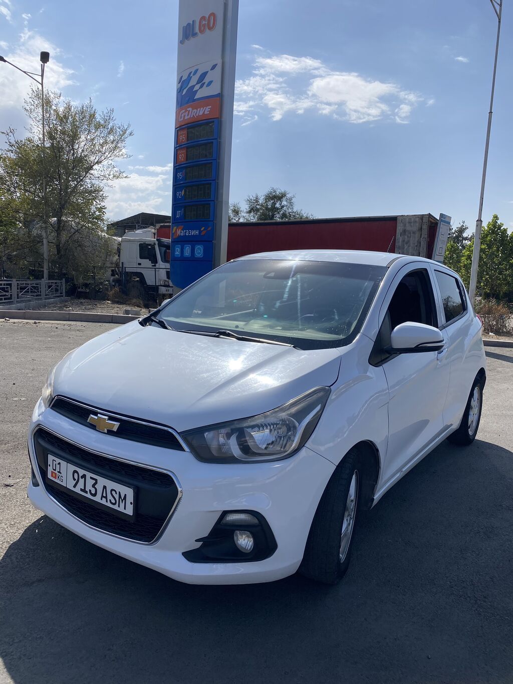 Chevrolet Spark: 2017 г., 1 л, Вариатор, Бензин, Хэтчбэк: фото 1