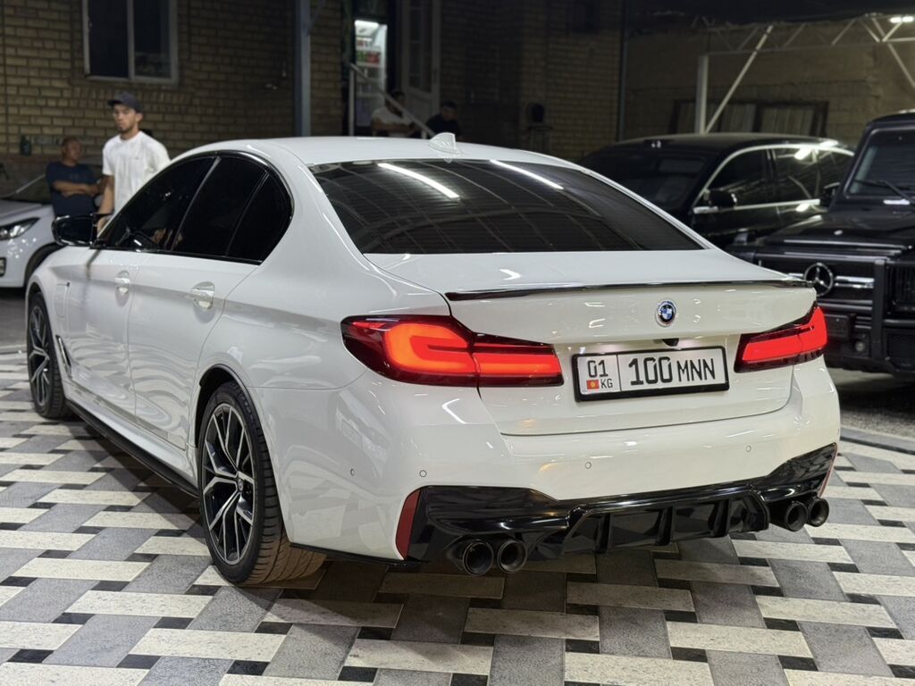 BMW 5 series: 2021 г., 2 л, Автомат, Гибрид, Седан: фото 5