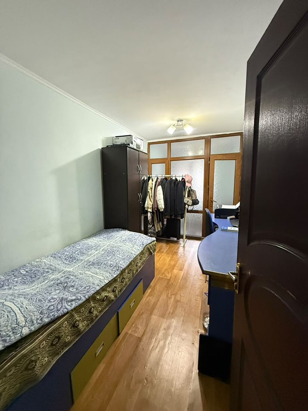 3 комнаты, 58 м², Мега Комфорт ТЦ Индивидуалка, 3 этаж, Косметический ремонт: фото 2